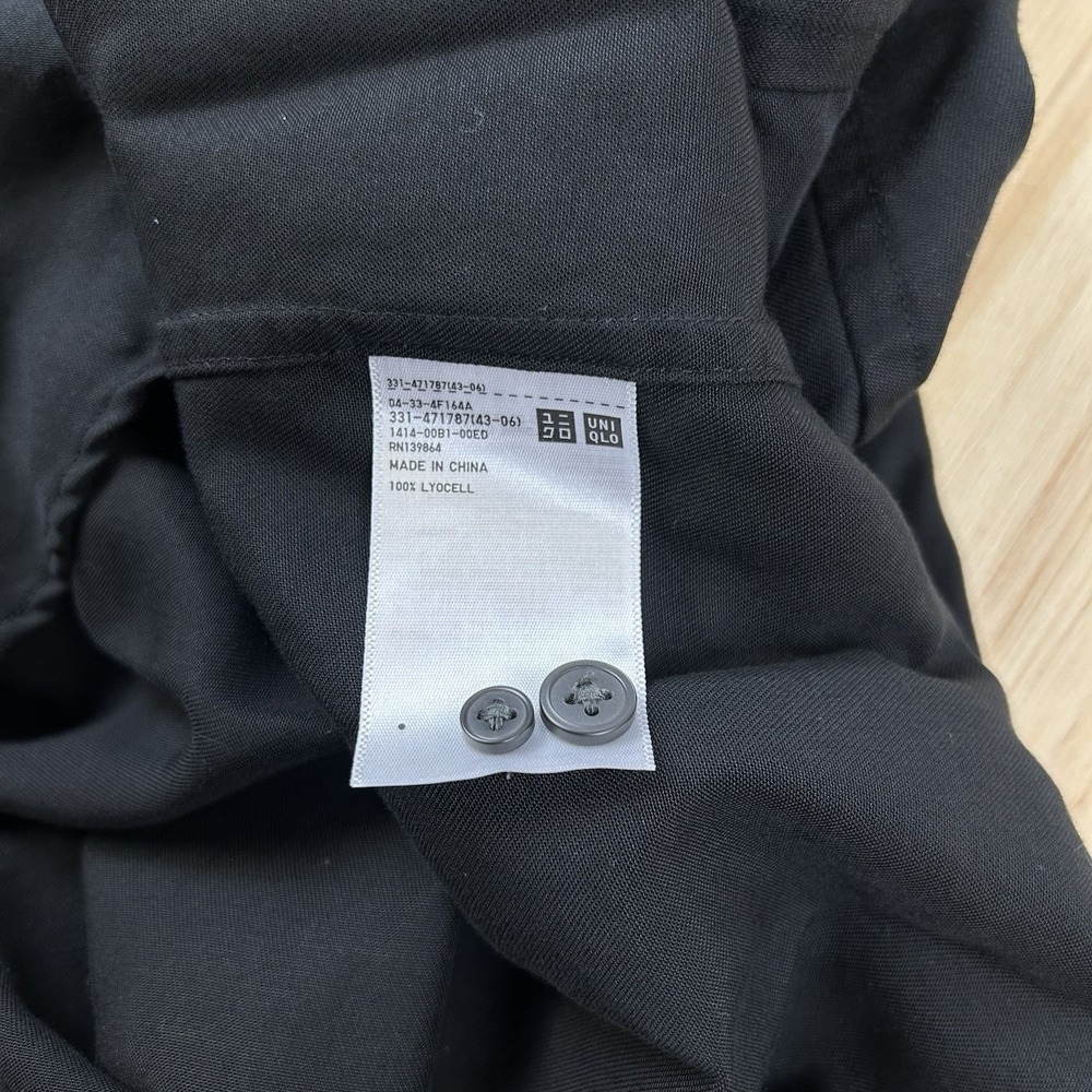 Uniqlo Men's Medium Black Oversized Heavyweight Lyocell Long Sleeve Button Shirt - Picture 4 of 10
